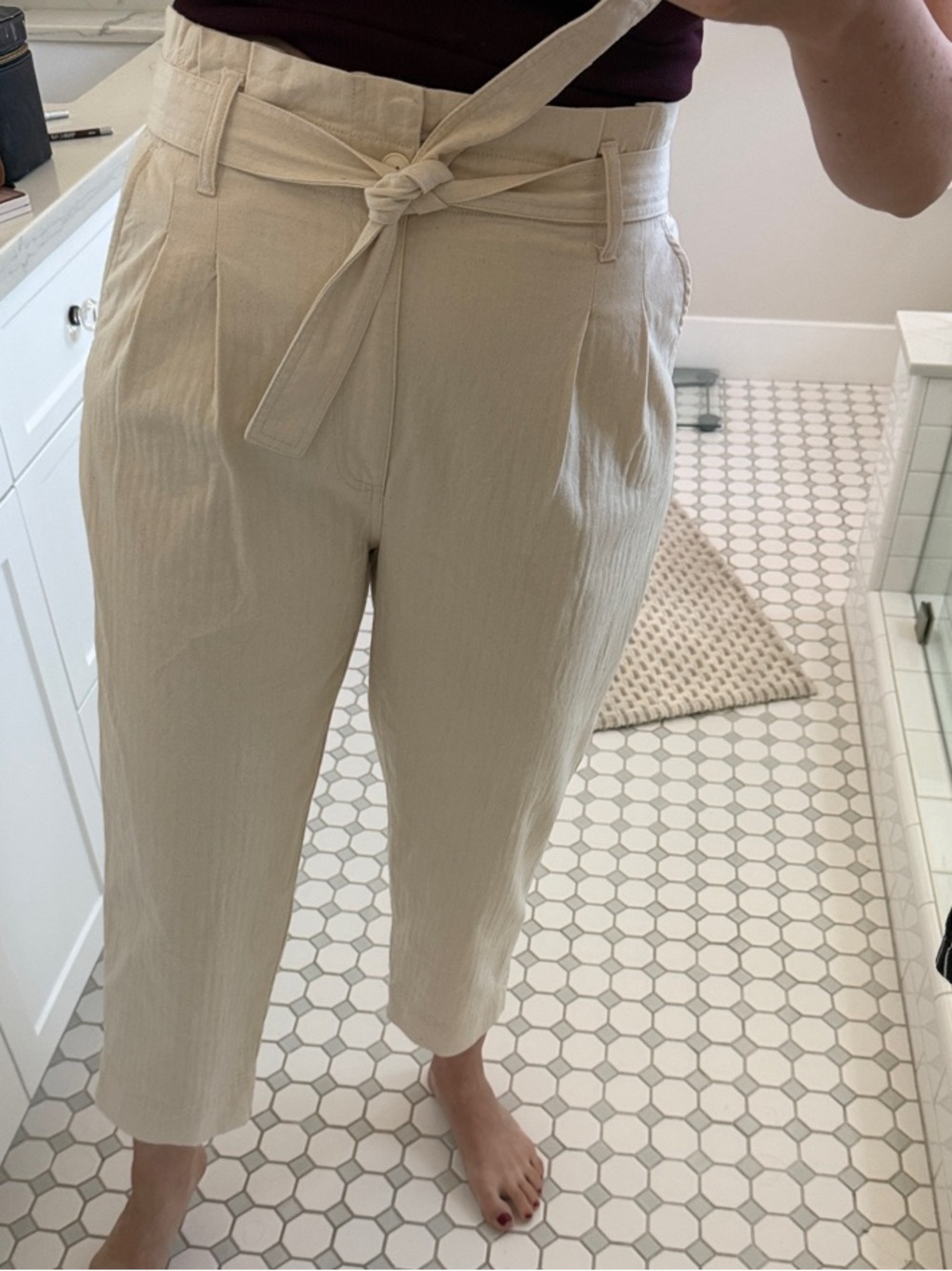 Madewell Women’s Cream Cropped Belted Pants